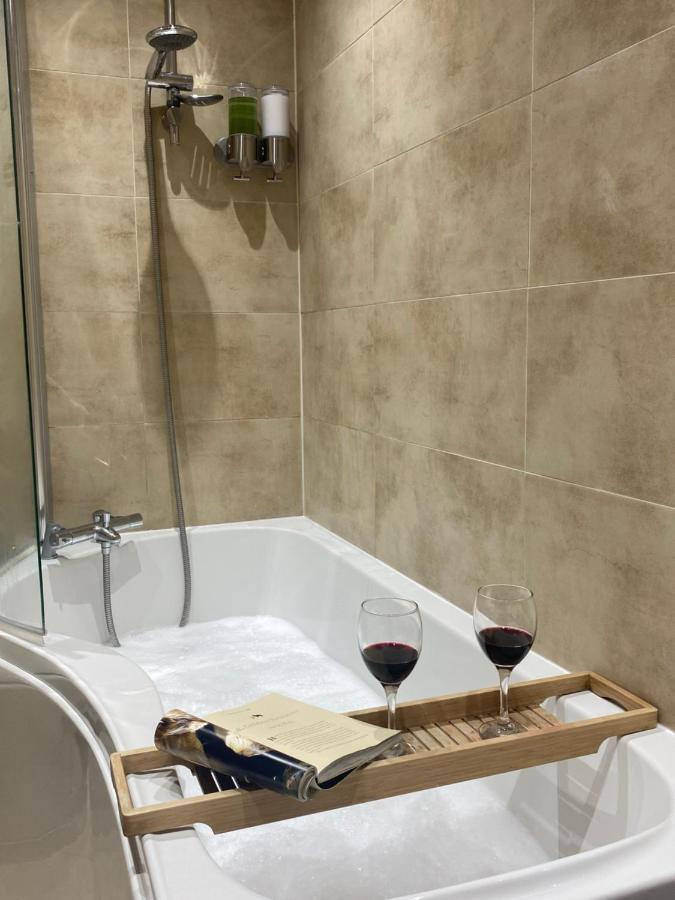 The In Stunning Interiors, Fully Equipped, Views And Free Wifi! Appartement